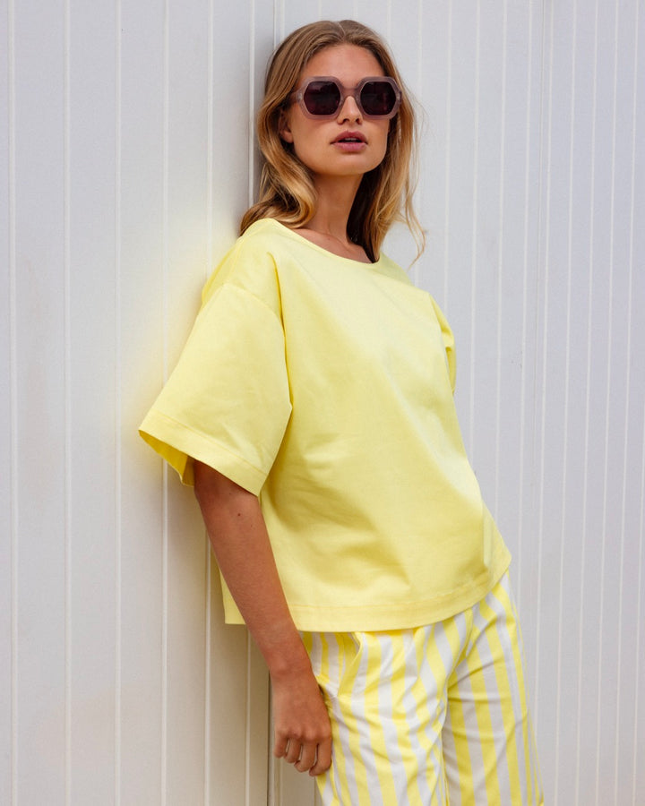 Dames blouse geel met V |  Reversible | Emilie